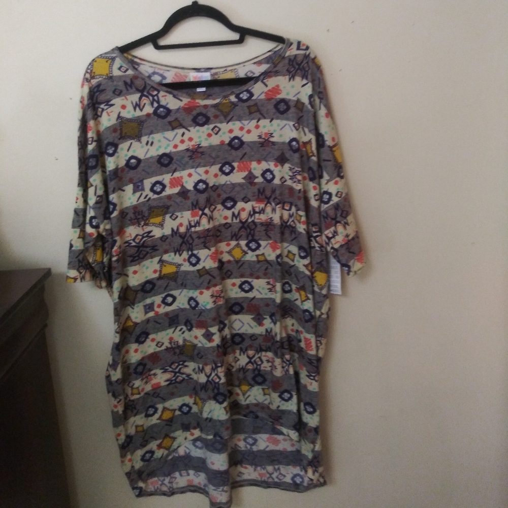 Lularoe Irma Navy Blue, Off Tunic XL
